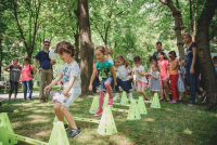 Primarul Robert Negoita a startul la distractie de „Ziua copilului” in Parcul Alexandru Ioan Cuza