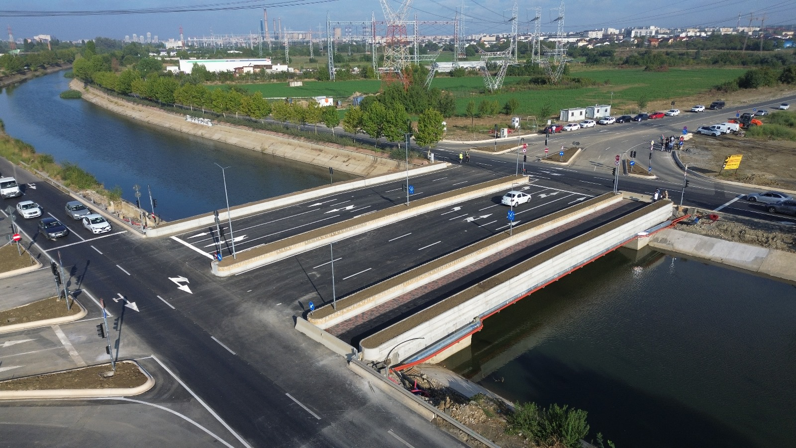 Atenție, șoferi!&nbsp; Un nou pod peste Dâmbovița, realizat în 3 luni de Primăria Sectorului 3