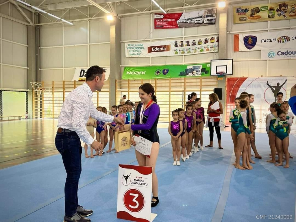 Creștem generații de campioni! Premieră sportivă la Școala gimnazială nr. 116 din Sectorul 3 – prima ediție a Cupei de gimnastică „Marian Drăgulescu”