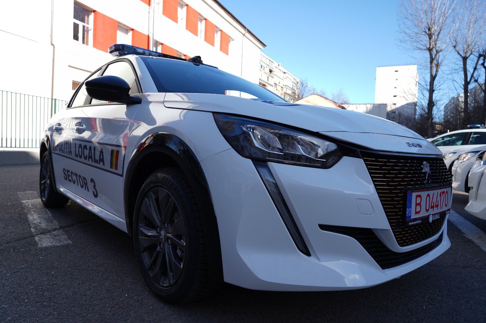 Eco Poliția Locală Sector 3: 75% dintre mașinile de patrulare sunt nepoluante
