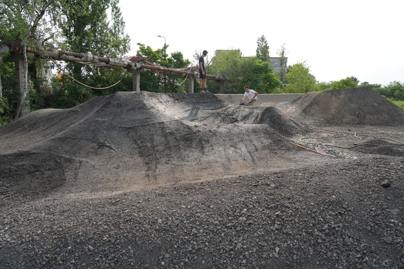 Parc de activități sportive de pumptrack, în plină amenajare în Sectorul 3