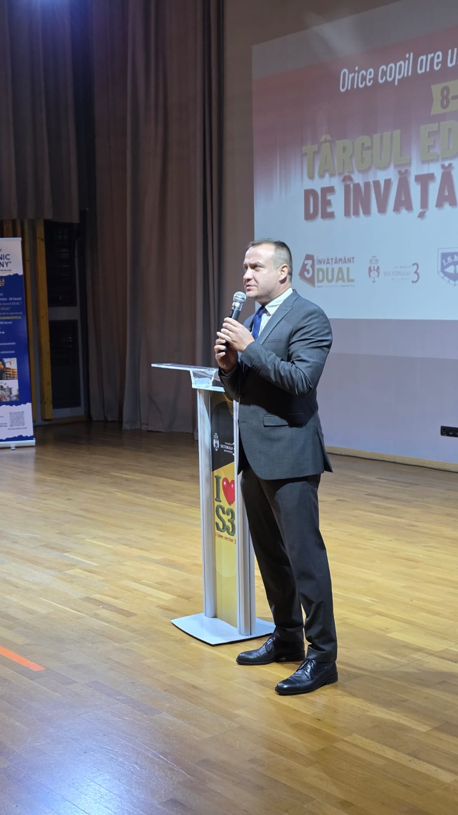 A început  Târgul Educațional de Învățământ Dual din Sectorul 3