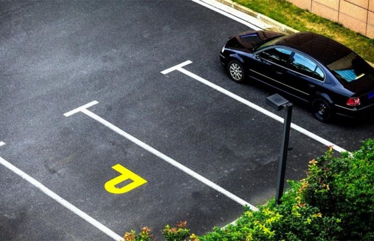 Autorizațiile de parcare anulate pentru neplata obligațiilor fiscale restante către bugetul local