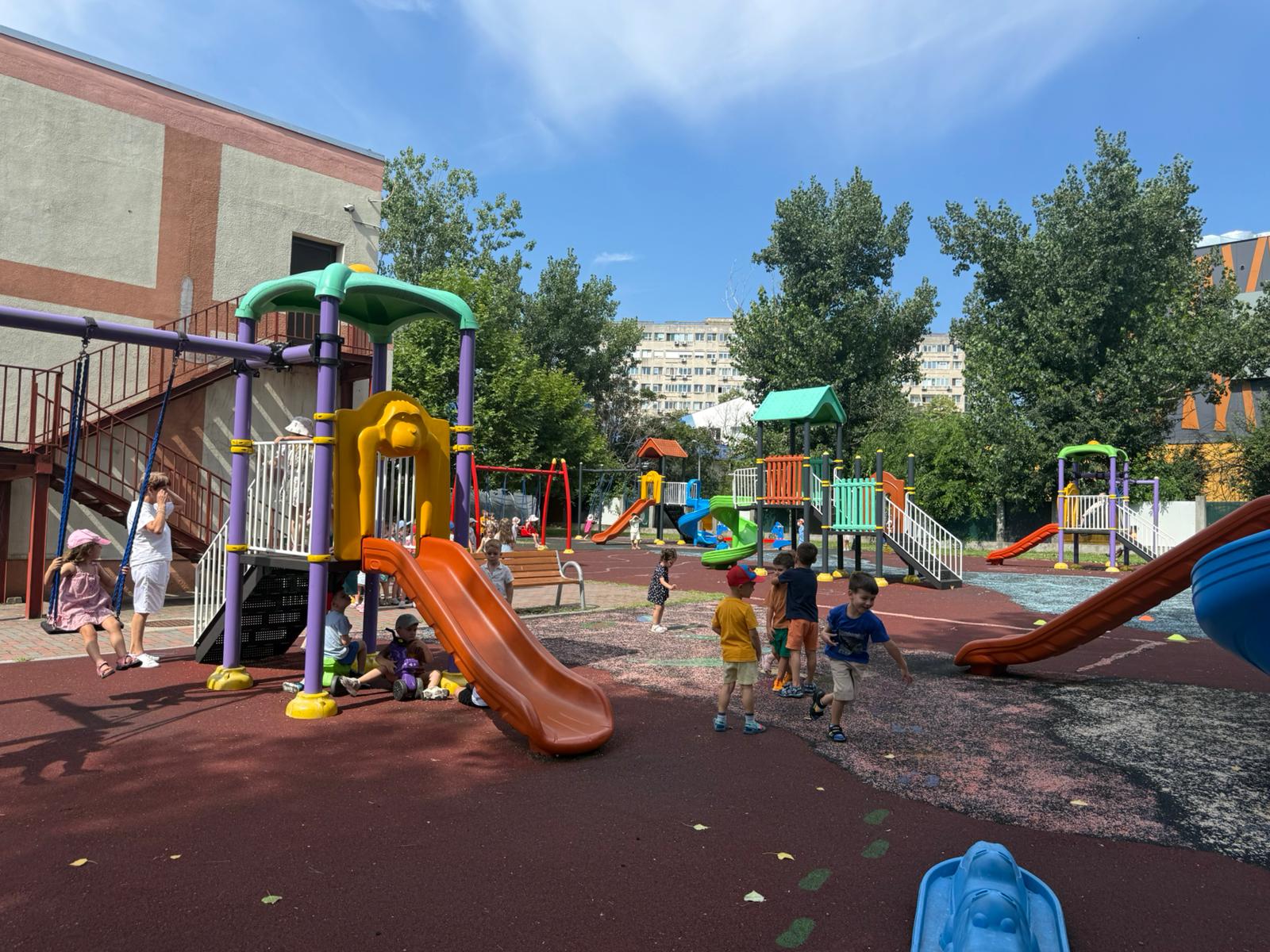 Programele educaționale de vară, un sprijin real pentru părinți: aproximativ 10.000 de locuri în Sectorul 3 în iulie și august